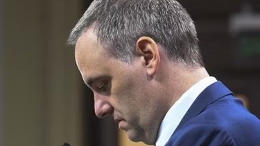 golpeado por el escandalo cripto, el gobierno no dio conferencia de prensa y el gabinete se reunio en la rosada