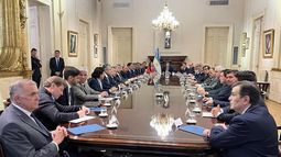 Raúl Jalil y gobernadores de todo el país se reunieron con el presidente Milei