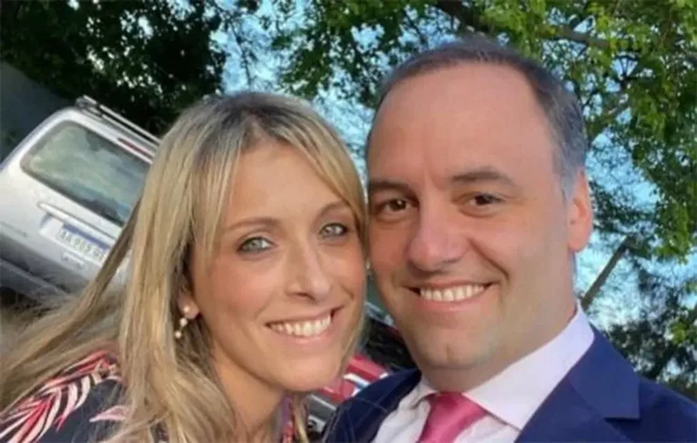Adorni y su esposa gastaron más de $85 millones con tarjeta durante 2025