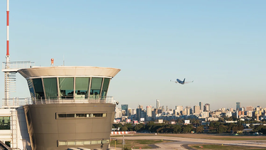 El Gobierno nacional aumentó las tasas aeroportuarias de vuelos internacionales