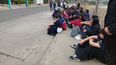 alumnos y padres realizaron una sentada pacifica frente al pia didomenico por un caso de bullying