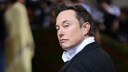 Ahora Elon Musk acusa a Twitter de fraude