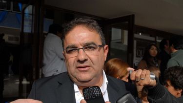 la capital ofrecio un 15% mas a los docentes, a pagar en diciembre