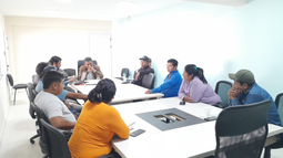 El intendente Mario Cusipuma se reunió con proveedores mineros locales
