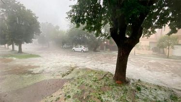 Anegamiento. Las calles estaban intransitables durante todo el fin de semana en la vecina provincia
