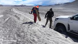 Policías asistieron a turistas varados en Campo de Piedra Pómez