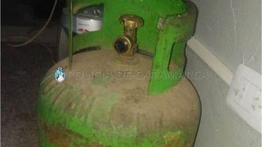 Robaron una garrafa y la dejaron abandonada en un descampado