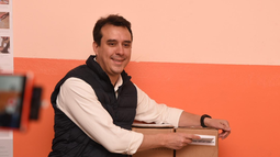 Fernando Monguillot votó en Villa Cubas: Va a ser una gran fiesta de la democracia Fernando Monguillot votó en Villa Cubas: Va a ser una gran fiesta de la democracia