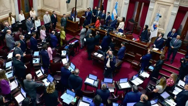 la oposicion logro incluir el tratamiento del dnu por los fondos millonarios a la side