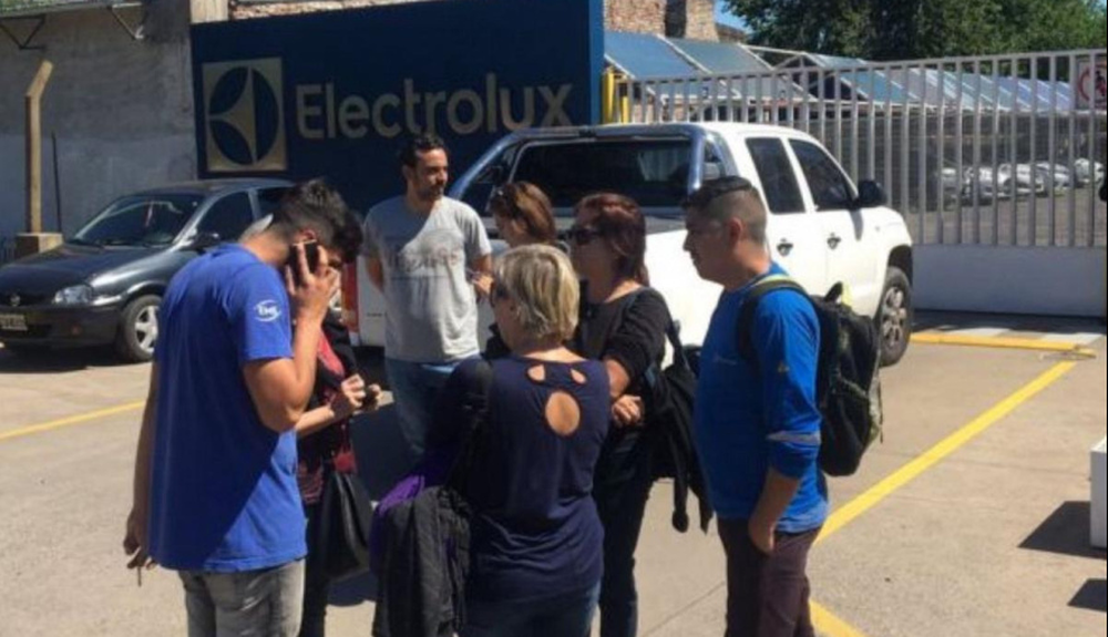Cierra Electrolux en Rosario y peligran 200 puestos de trabajo