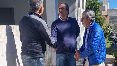 hay que trabajar sin colgarse del saco de los candidatos nacionales