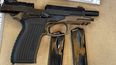 investigaban una causa por amenazas armadas y le secuestraron una pistola 9 mm