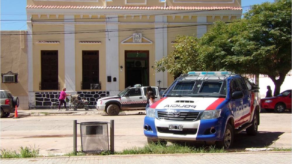 Detenido. El sospechoso está alojado en la comisaría de Tinogasta.