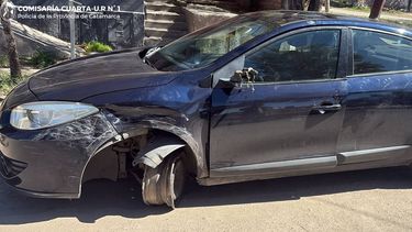 conducia alcoholizado y choco autos estacionados
