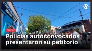 Policias autoconvocados presentan formalmente su petitorio