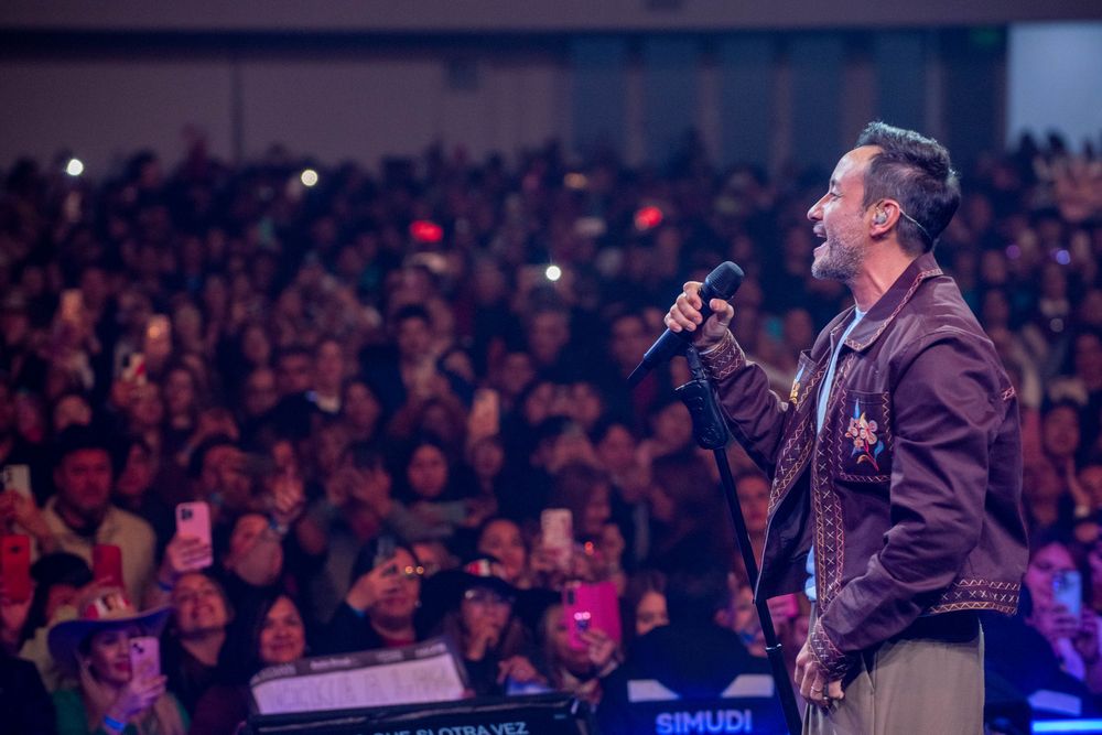 Luciano Pereyra brindó una noche inolvidable en el Escenario Mayor del Poncho
