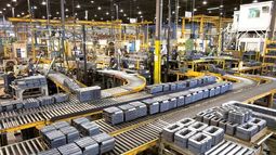 La actividad industrial, en picada: cayó un 8,4% en junio