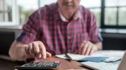 Más de 450 mil jubilados trabajan y la mitad son monotributistas Más de 450 mil jubilados trabajan y la mitad son monotributistas