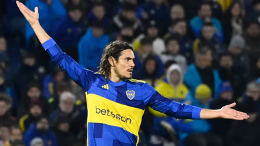 cavani sobre el var: esta danando al futbol