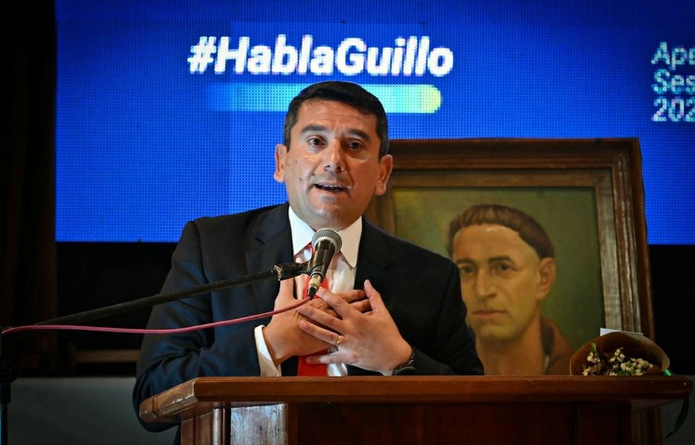 Intendente. Guillermo Ferreyra.