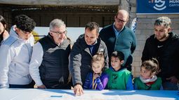Jalil y Carrizo presentaron el proyecto de la Ciudad Deportiva de Saujil.&nbsp;
