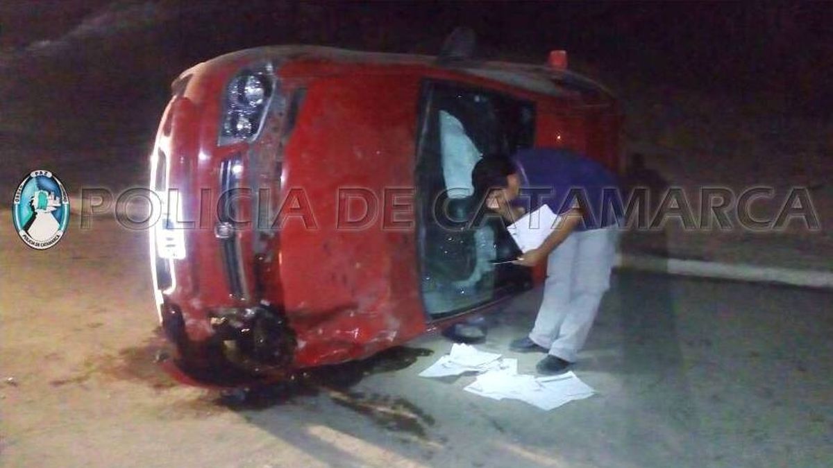 Una mujer y dos niños resultaron heridos en un grave accidente