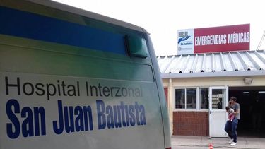 Encontraron a una joven inconsciente y semi desnuda