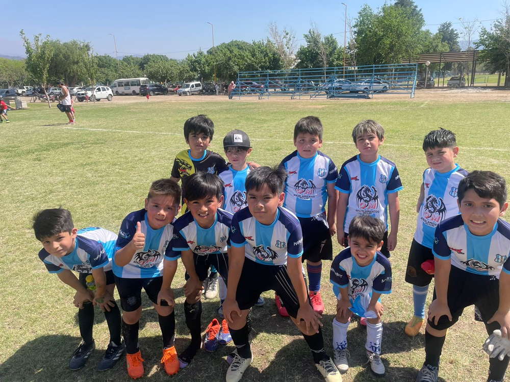 Equipo de infantiles. Ateneo Mariano Moreno