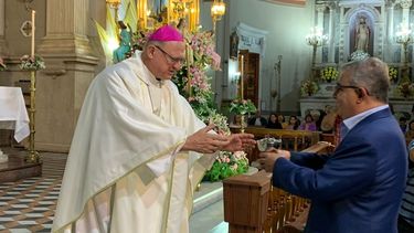 Festividades en honor a la Virgen del Valle. Raúl Jalil Participó de la misa presidida por el obispo Urbanc.