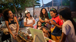 En mayo, Hay Feria en Tienda C