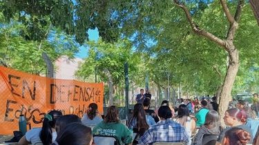 Jornadas de protesta. Piden recuperación de los salarios.