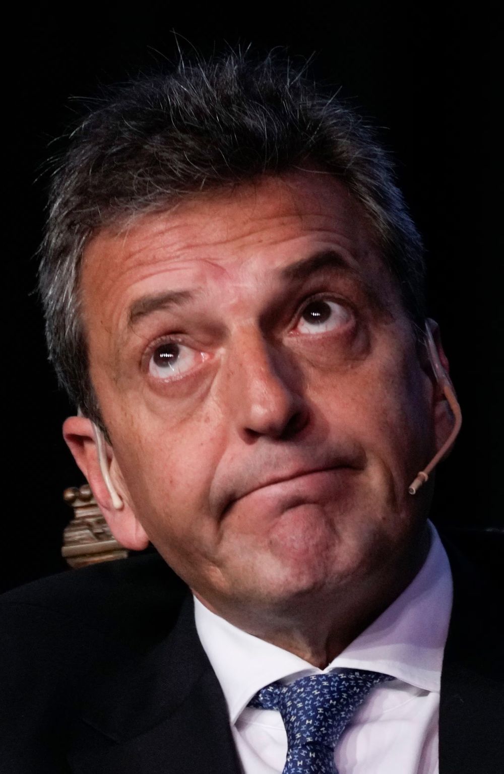 Vidas paralelas. En dificultades electorales, Sergio Massa utiliza los mismos recursos que Mauricio Macri.