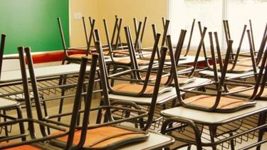 a pocos dias de comenzar las clases, una sola provincia acordo con los docentes