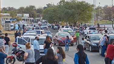 La oposición se moviliza en contra de medidas nacionales