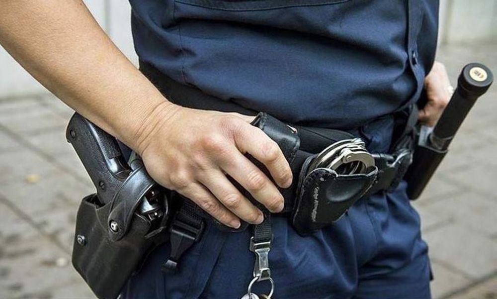 Utilizando su arma, el policía amenazó a su pareja. Fue en Fray Mamerto Esquiú.&nbsp;