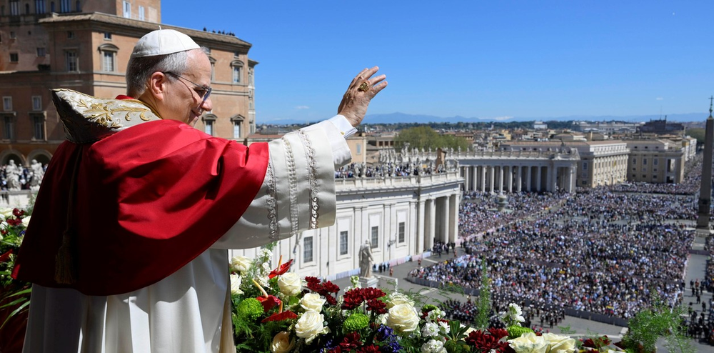 El llamado del papa León XIV en su primera Misa de Pascuas: Que quienes tienen el poder de desatar guerras elijan la paz