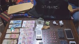 Desbaratan punto de venta de droga y un joven sospechoso quedó detenido