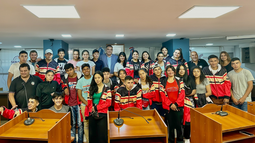 Estudiantes de Aconquija visitaron el Senado
