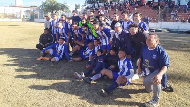 sarmiento jugara la promocion y policial es semifinalista