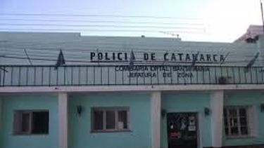 Ladrón entró a una casa solo a comer una torta y lo atraparon