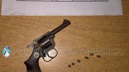 Capturan a un hombre por amenazar a tres niños con arma de fuego