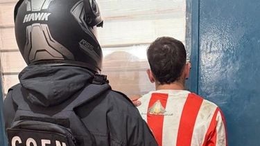 Un hombre golpeó a su propia madre
