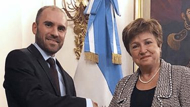 El FMI estima que la economía argentina crecerá casi un 5% el año que viene