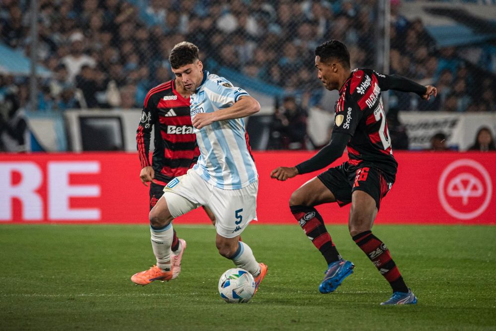 Racing se quedó sin final tras igualar con Flamengo Racing se quedó sin final tras igualar con Flamengo