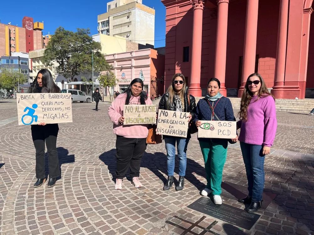 Fuerte incertidumbre de las familias de personas con discapacidad por los recortes