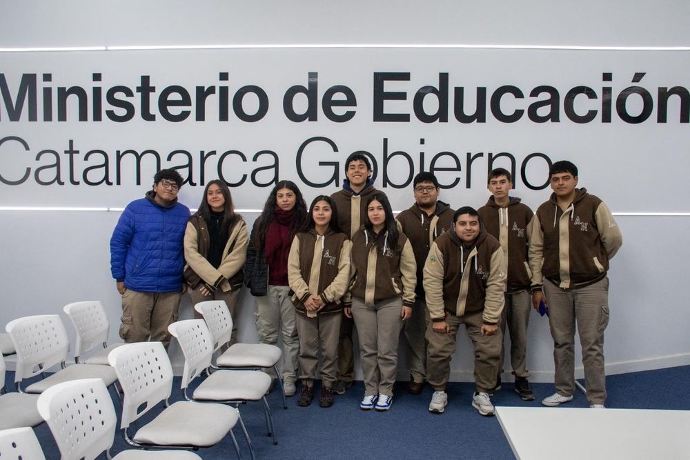 Educación firmó convenios para prácticas profesionalizantes con empresas agroindustriales de Capayán (3)