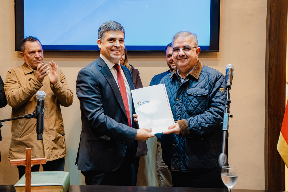 Nicolás Rosales Matienzo juró como nuevo Fiscal de Estado de Catamarca