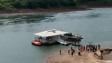 Lamentable. Los jóvenes no pudieron salir del río y fallecieron