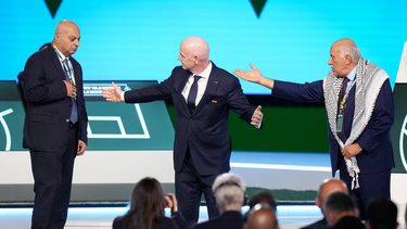 los representantes de israel y palestina se negaron a saludarse en un congreso de fifa