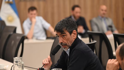 El Gobierno denunciará a Rodolfo Tailhade por supuesto espionaje ilegal